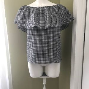 Michael Kors Blouse, Hi/Low, Ruffled, size L. NEW